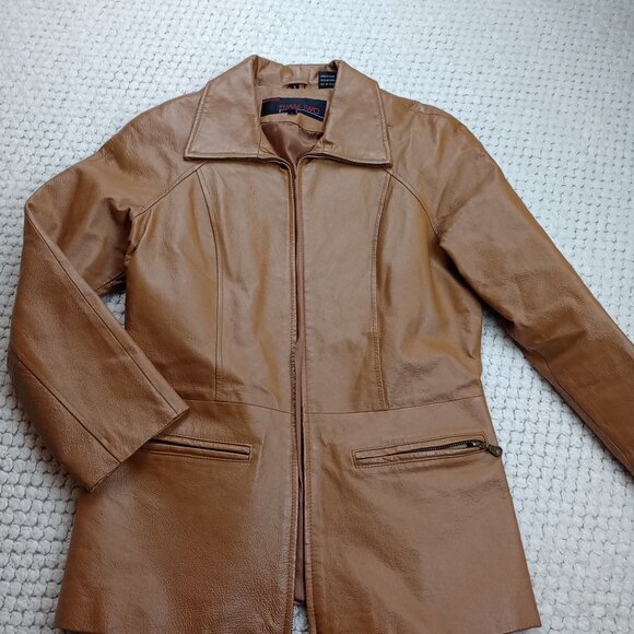 Tan Faux-Leather Jacket (Women’s S) — Chic Transitional Layer - Picture 3 of 15